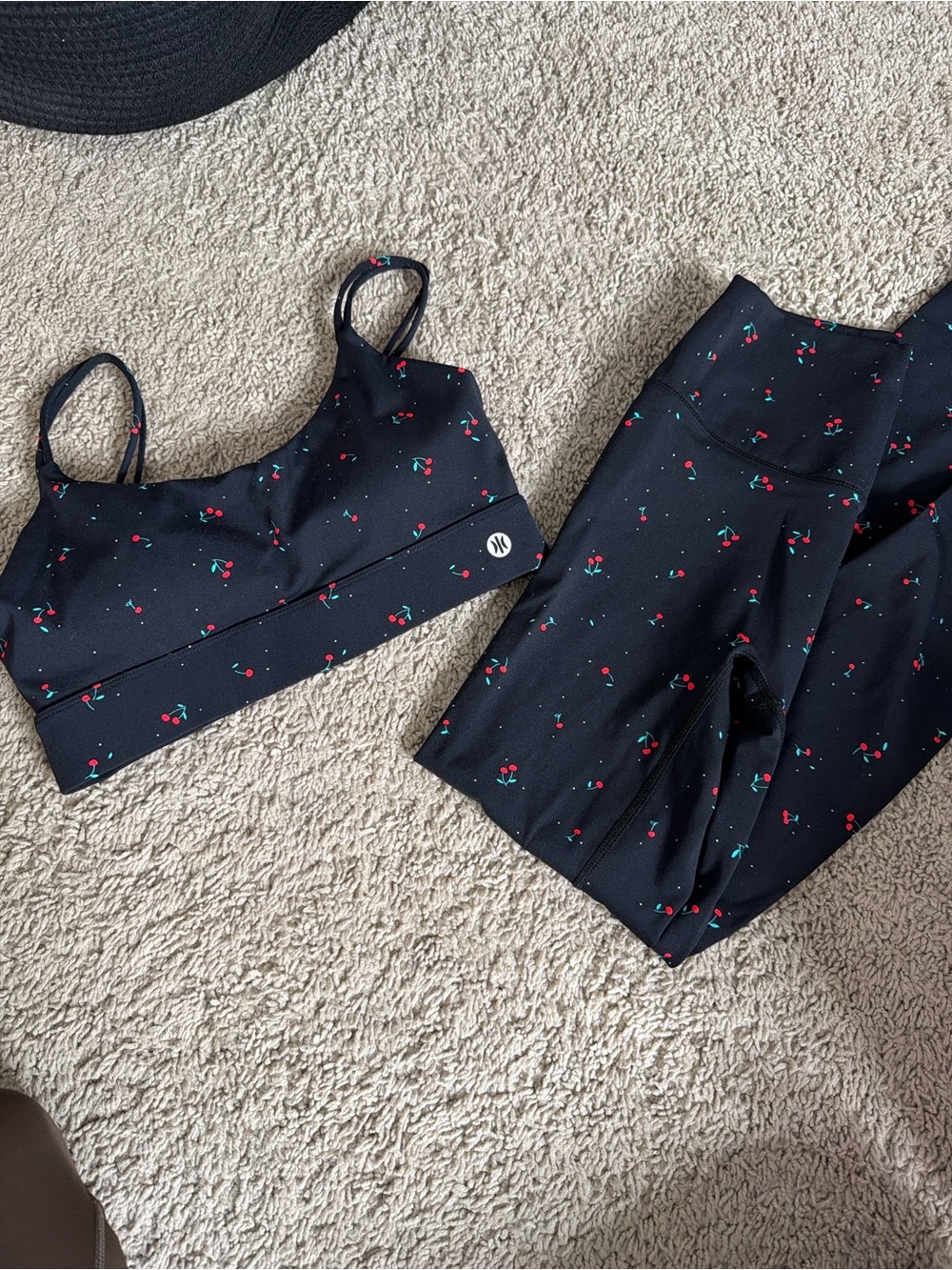 Women's Black Cherry Print High-Rise Leggings